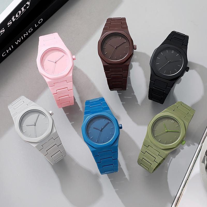 Montre-Bracelet Homme à Quartz Moderne Minimaliste Luxe Fashion avec Cadran Chiffres Arabes Calendrier Étanche Sport Affaires